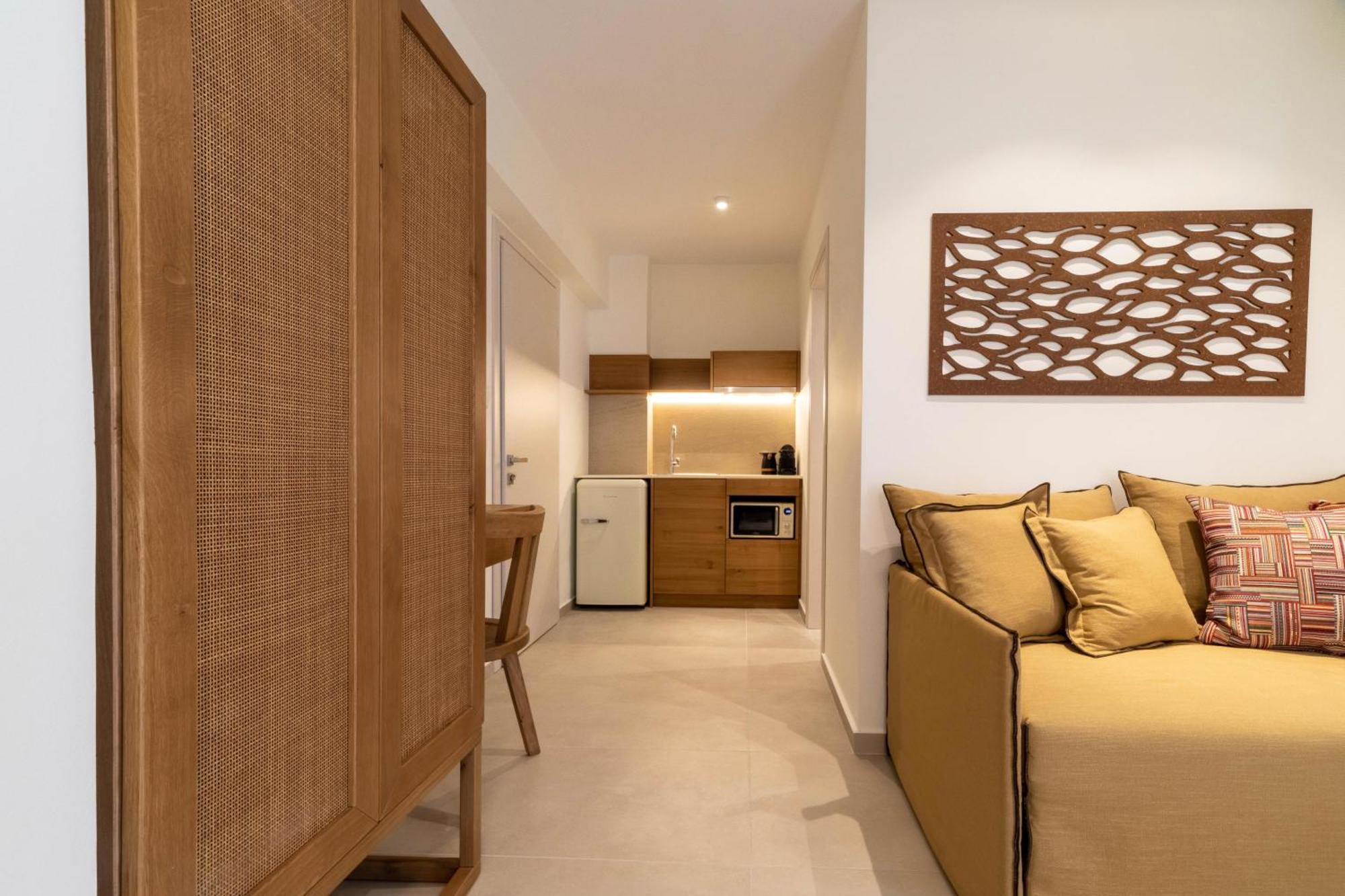 Arancia Elegant Rooms And Suites Tolo Ngoại thất bức ảnh