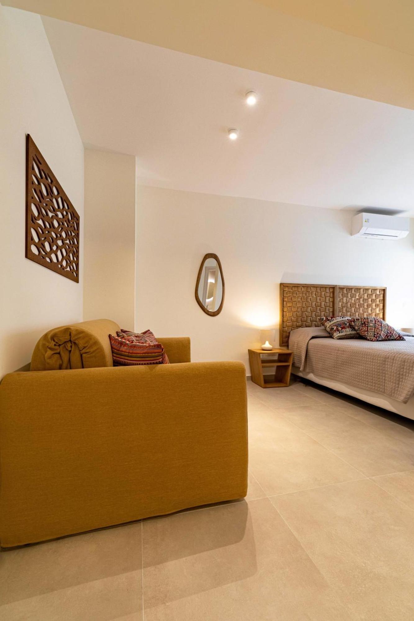 Arancia Elegant Rooms And Suites Tolo Ngoại thất bức ảnh