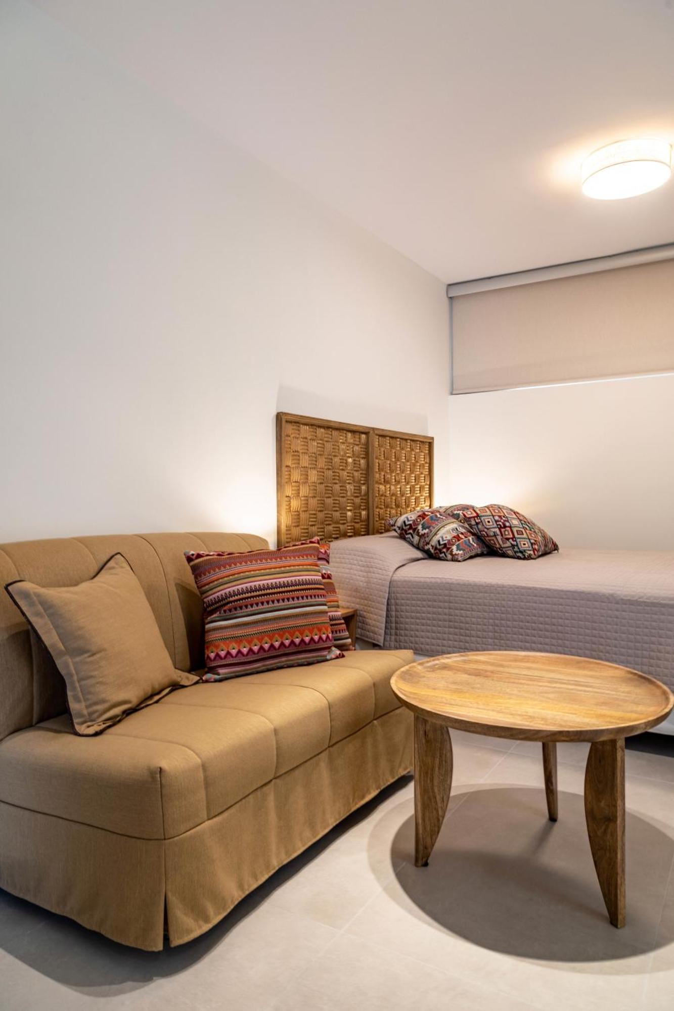 Arancia Elegant Rooms And Suites Tolo Ngoại thất bức ảnh