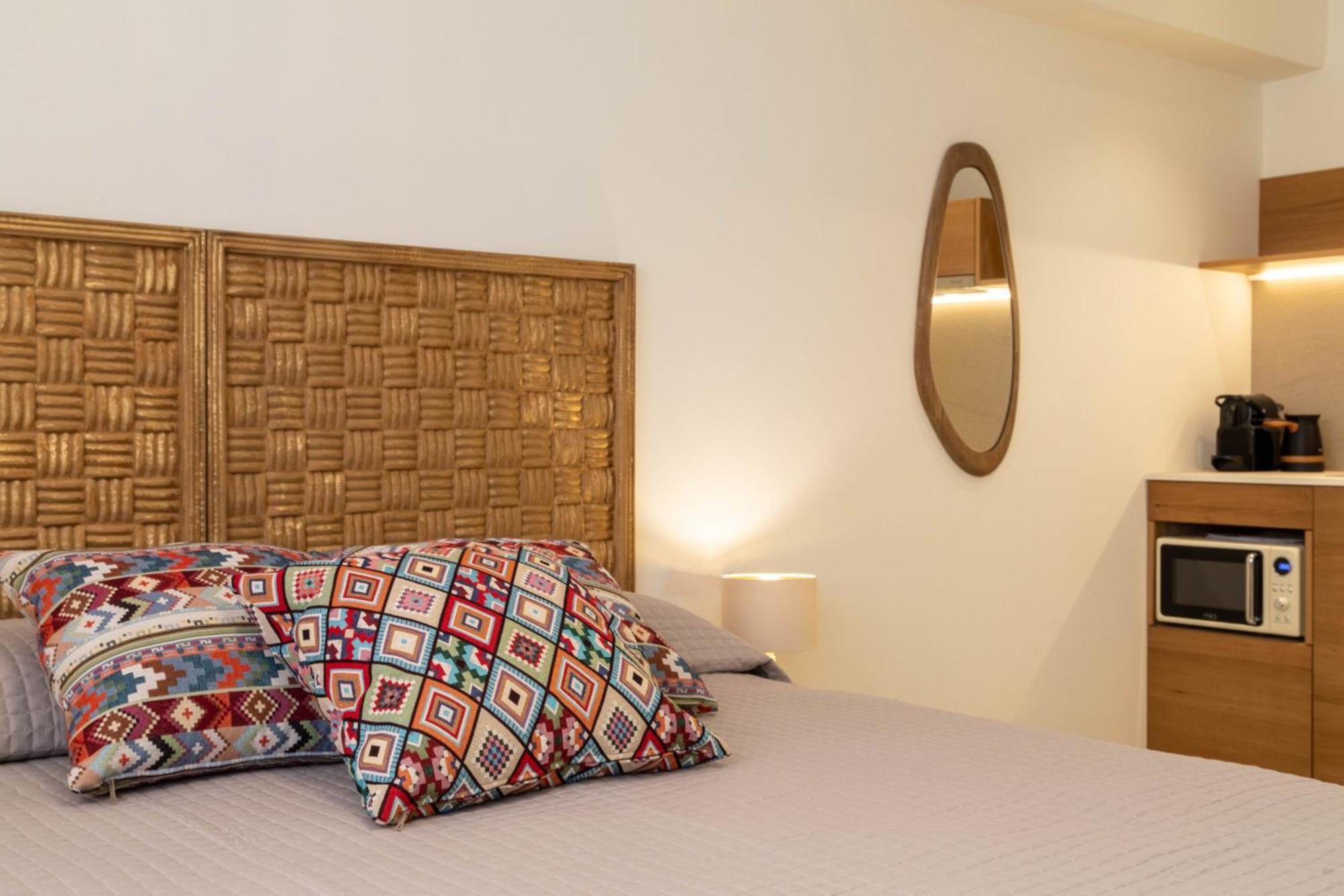 Arancia Elegant Rooms And Suites Tolo Ngoại thất bức ảnh