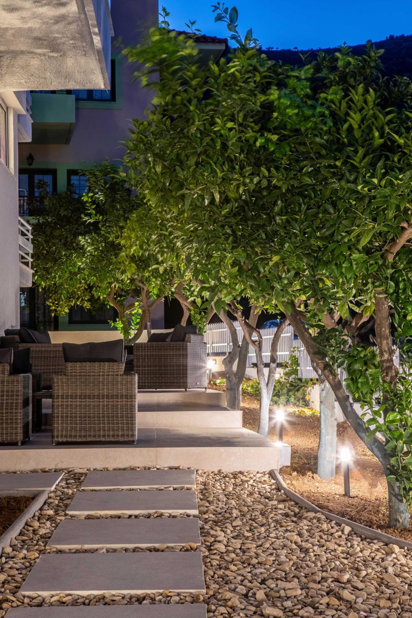 Arancia Elegant Rooms And Suites Tolo Ngoại thất bức ảnh