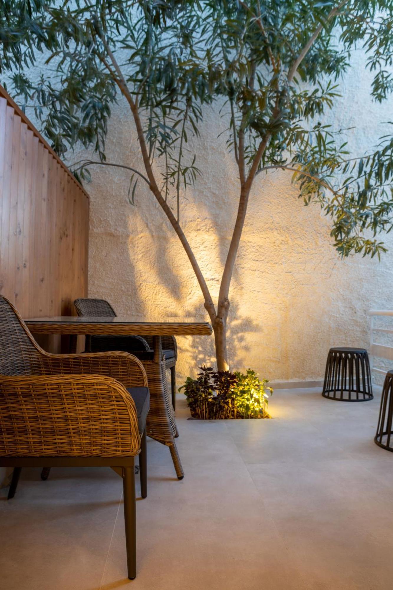 Arancia Elegant Rooms And Suites Tolo Ngoại thất bức ảnh